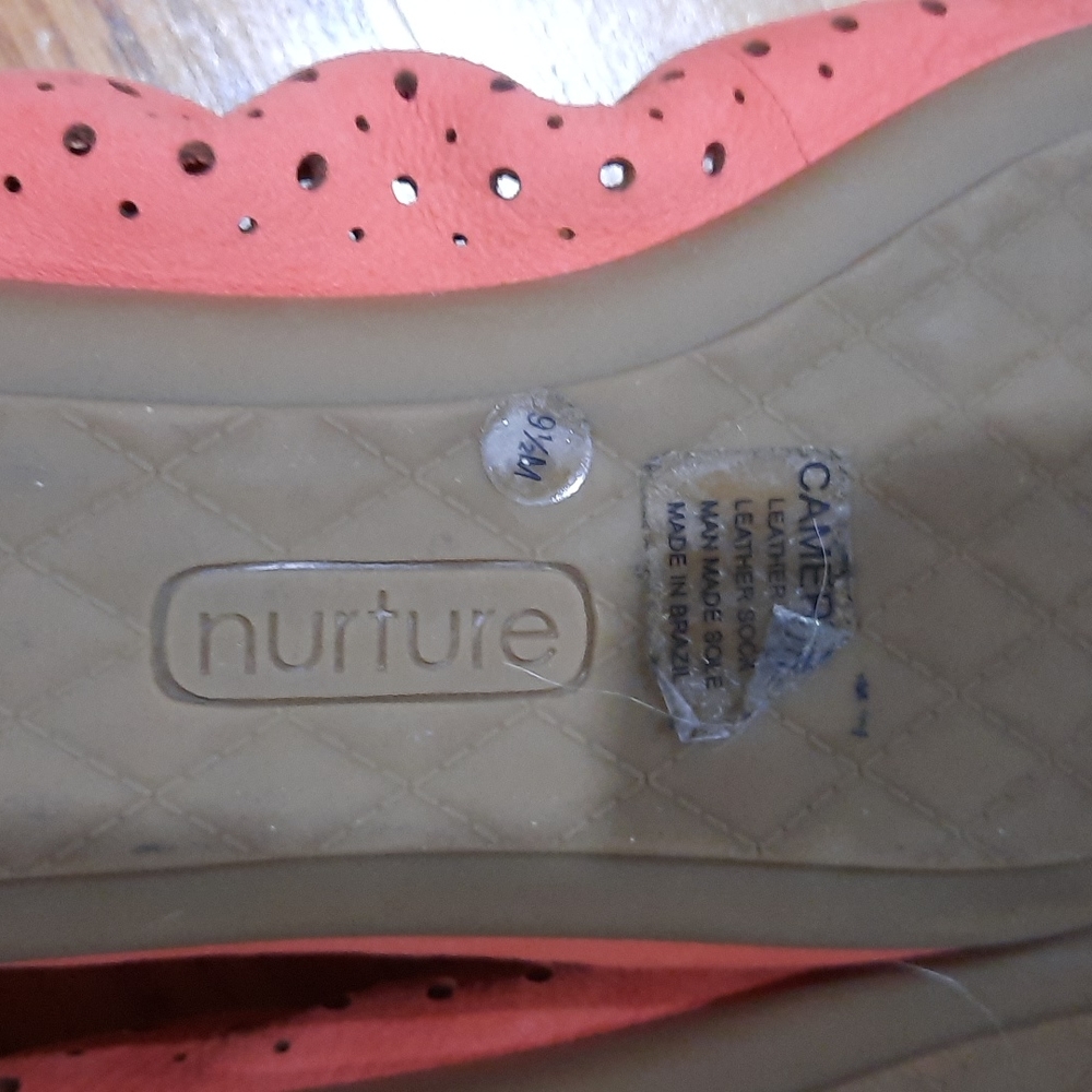 NURTURE salmon pink eyelet flats SZ 9.5M - Picture 4 of 12